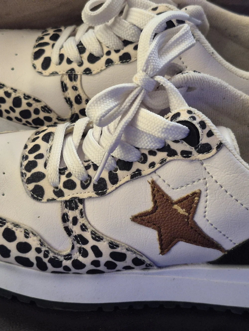 Women’s White Leopard Accent Sneakers with Gold Star Detail